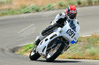 media/May-31-2025-Classic Track Day (Sat) [[da23ab3028]]/Group B/Session 3 (Turns 10 and 11)/